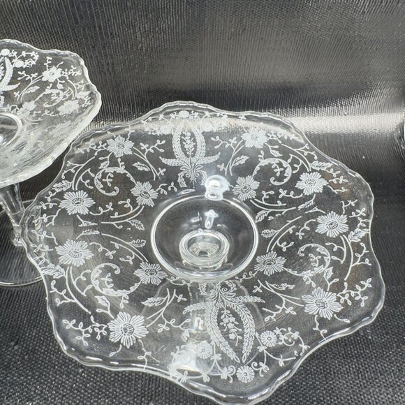 New Martinsville Viking Clear Footed Compote Etched Votives Manganese 365nm Set2 - Picture 4 of 15